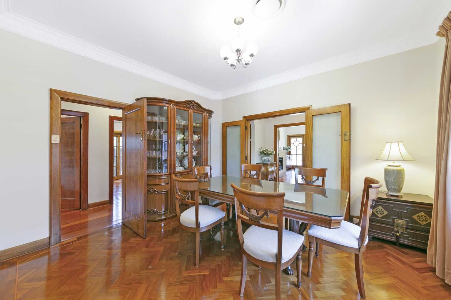 6 HYDEBRAE STREET Strathfield