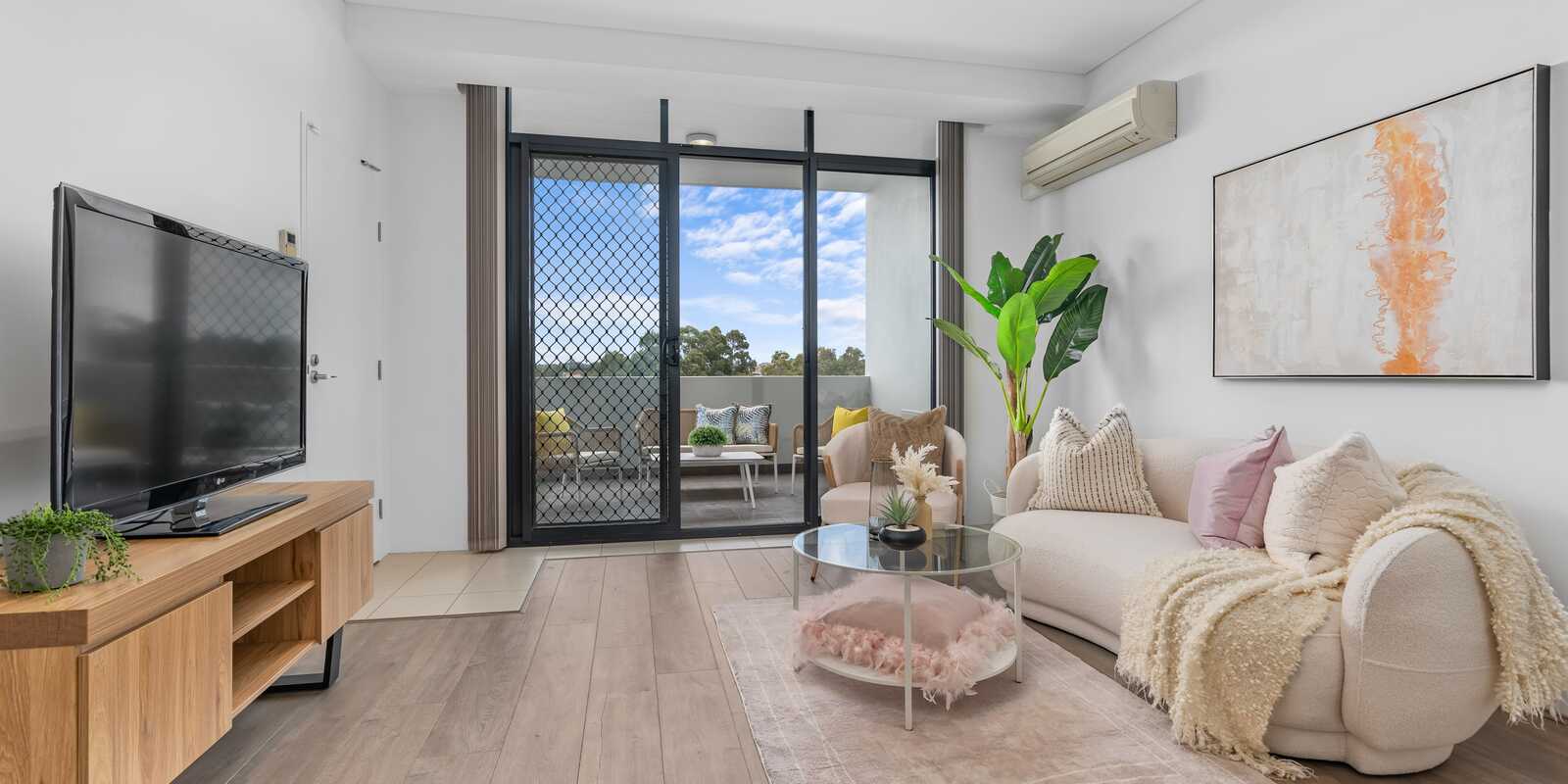 16/58 Powell St Homebush