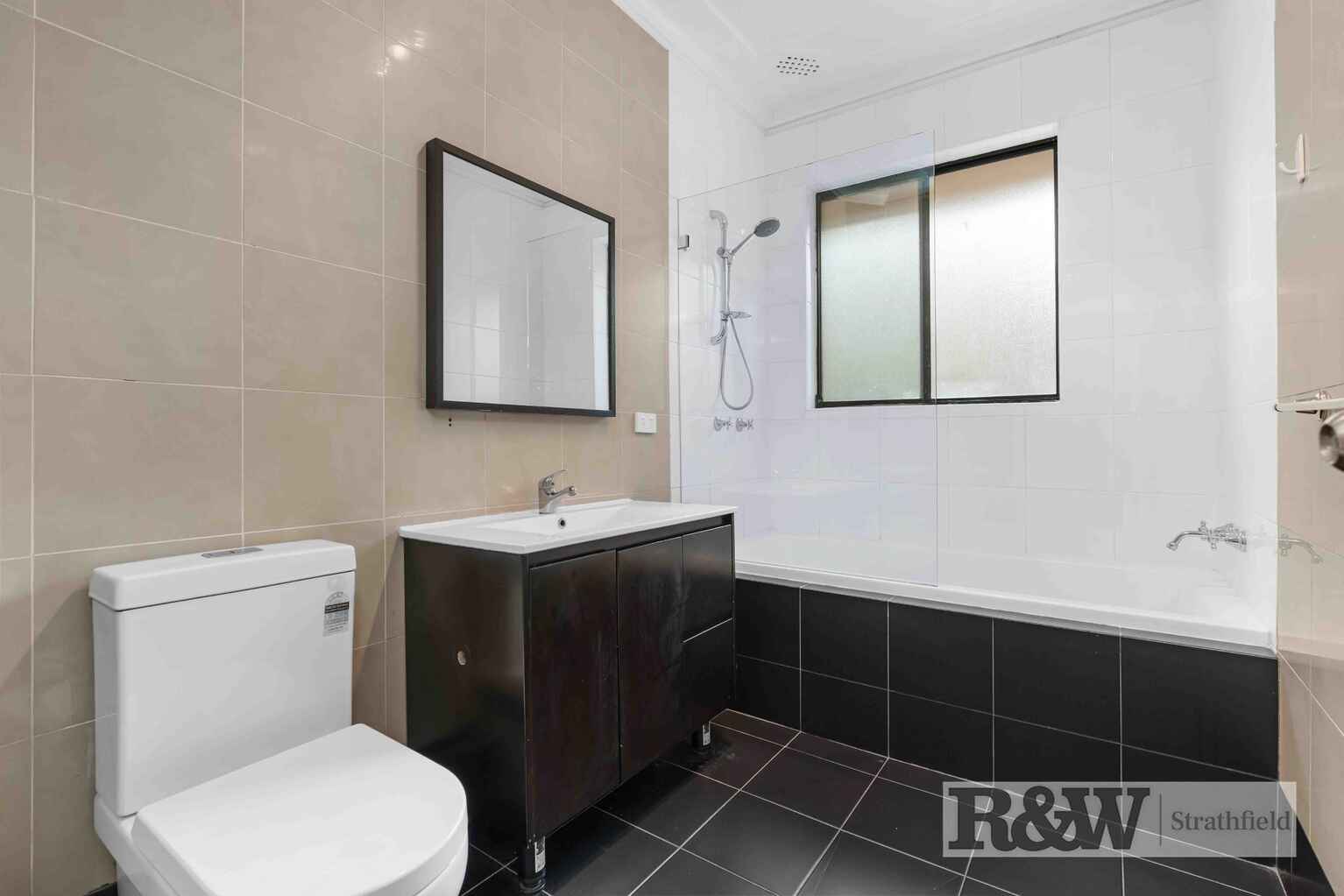 389 OLD NORTHERN RD Castle Hill