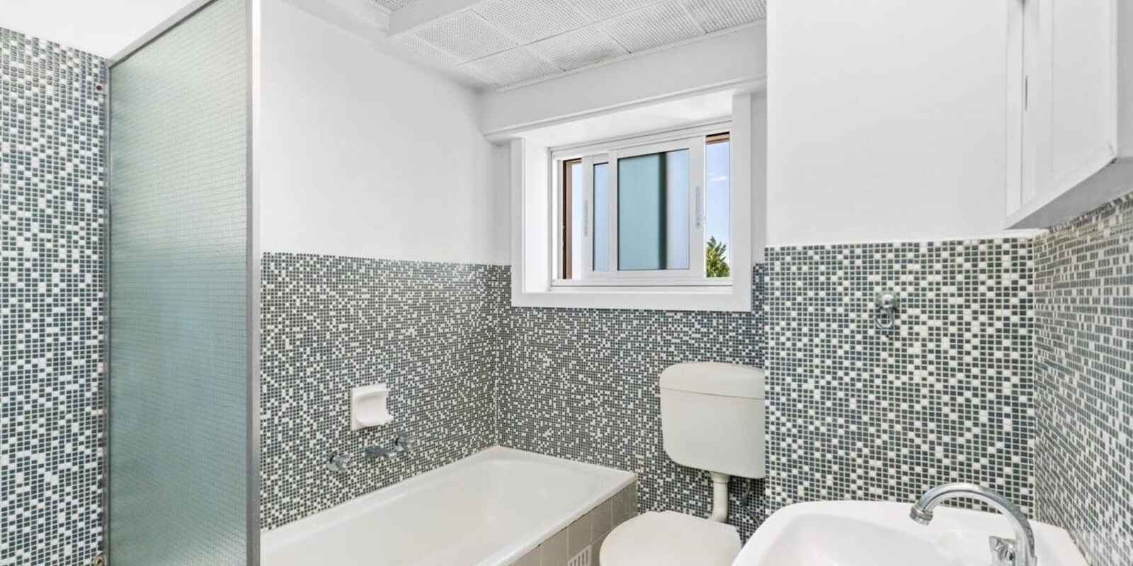 28/48 UPPER PITT STREET Kirribilli