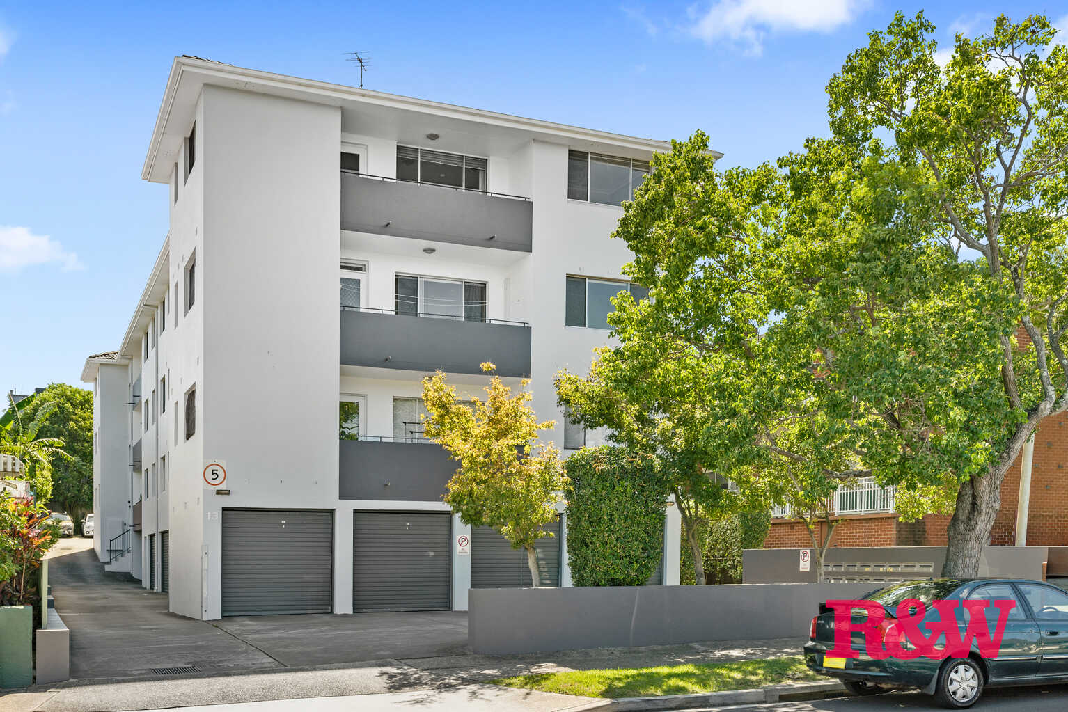 9/13 Queensborough Road Croydon Park