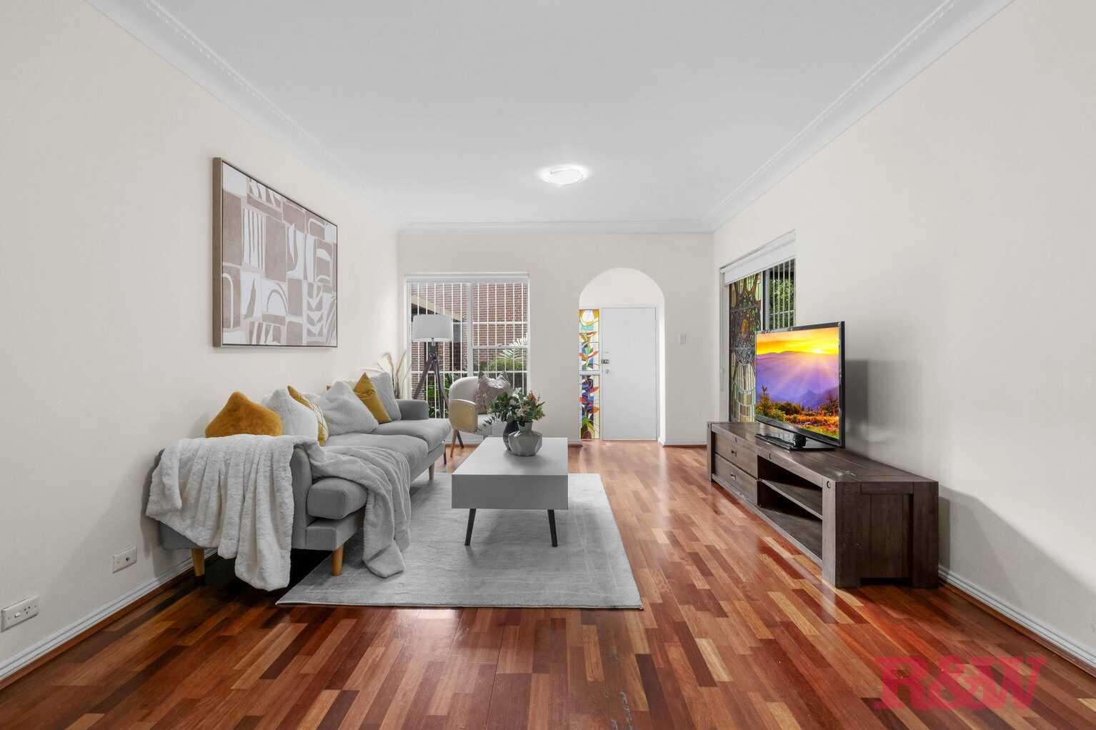 9/4-8 Wyatt Avenue Burwood
