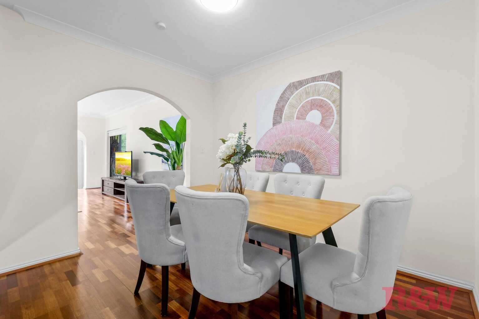 9/4-8 Wyatt Avenue Burwood