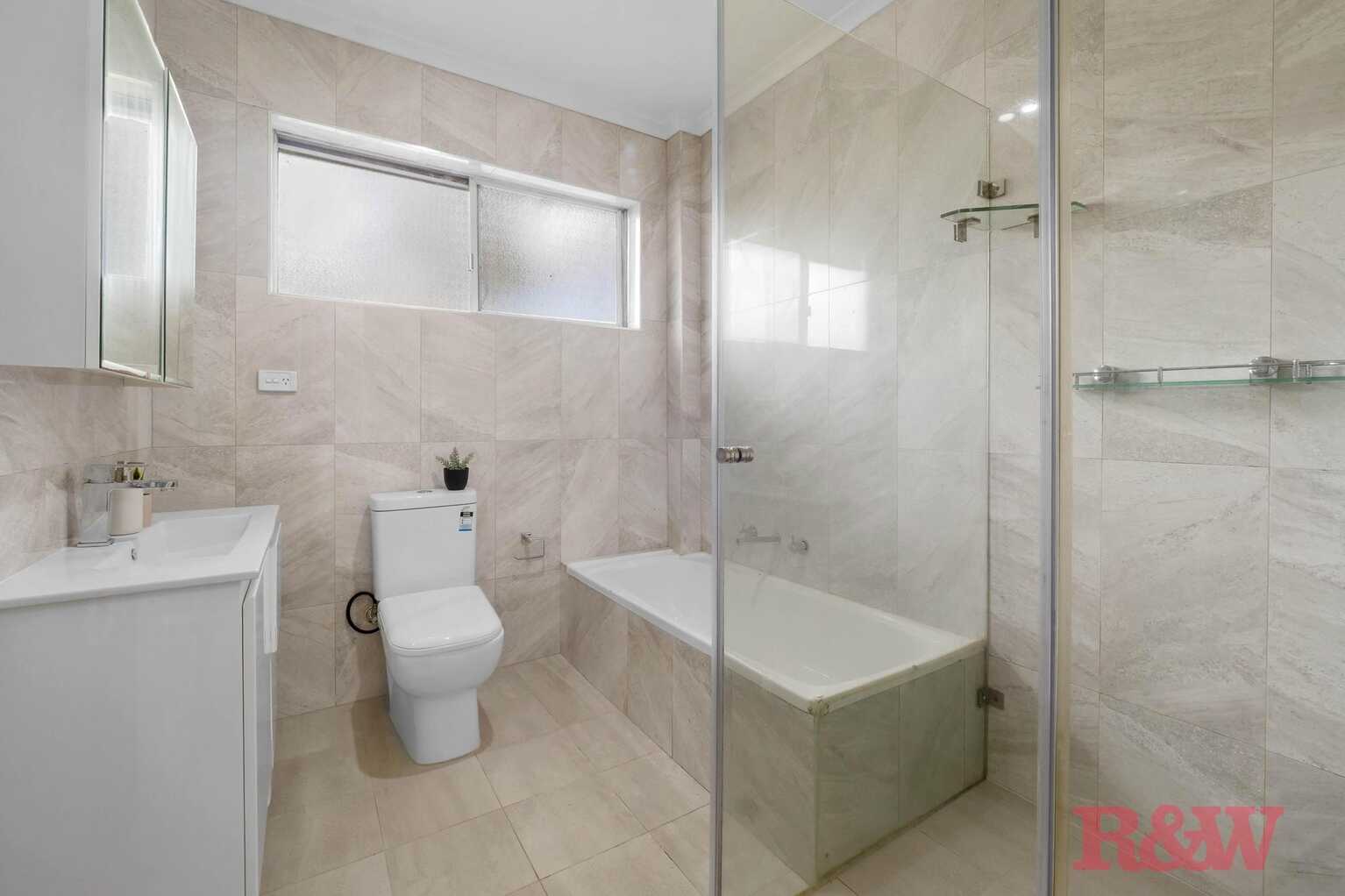 9/4-8 Wyatt Avenue Burwood