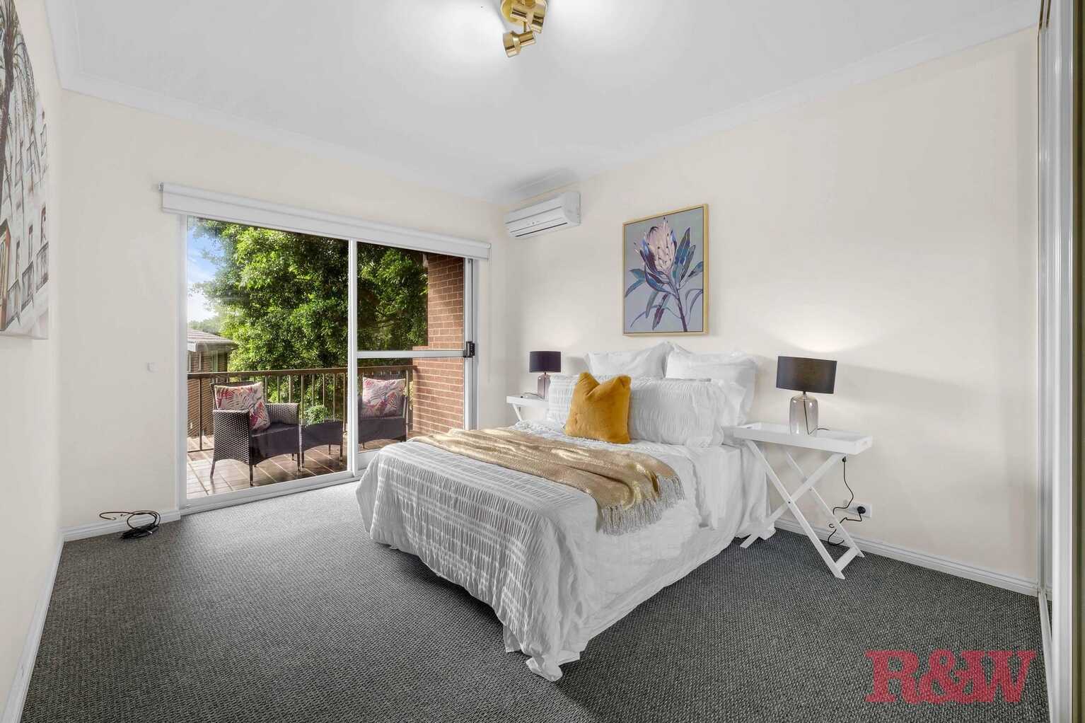 9/4-8 Wyatt Avenue Burwood