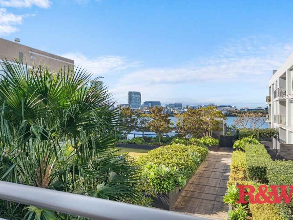 427/16 MARINE PARADE Wentworth Point