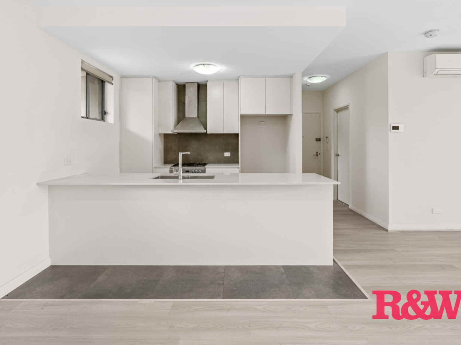 2/19 CRANE STREET Homebush