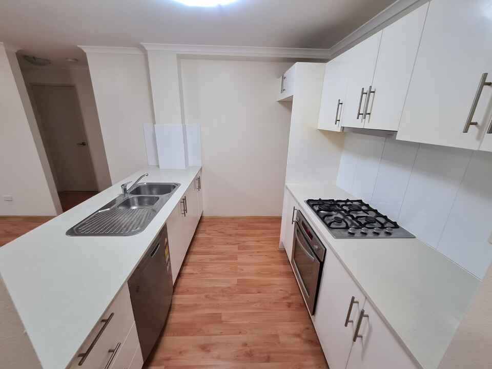 21/6-8 The Crescent Homebush