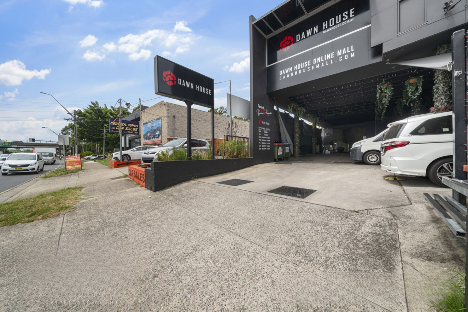 17 SILVERWATER ROAD Auburn