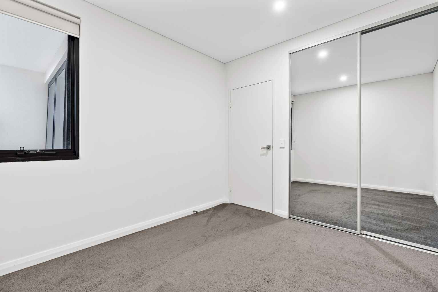 G09/29-35 Burlington Road Homebush