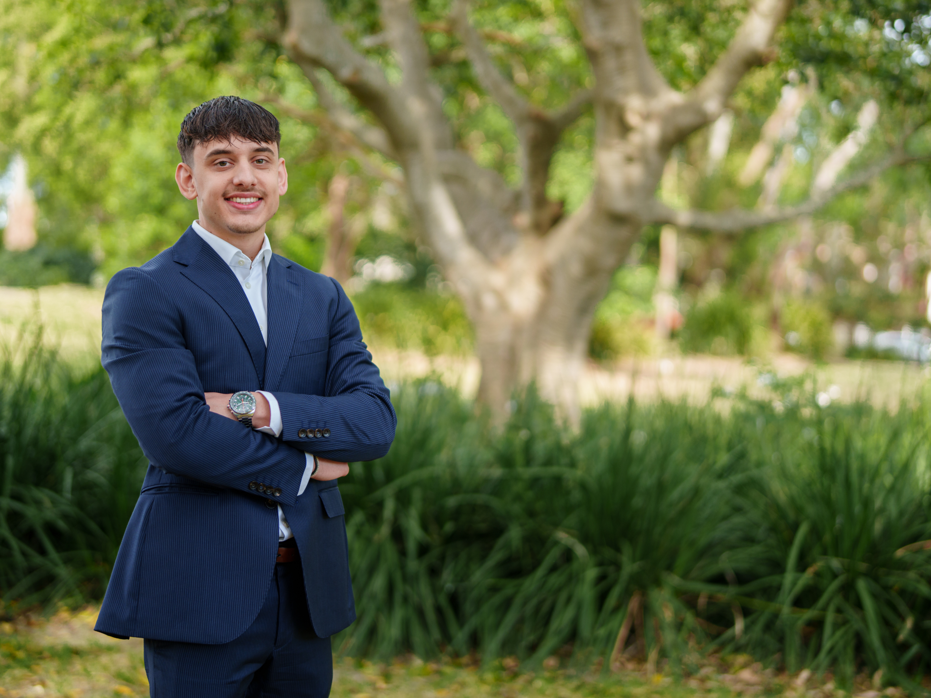 Johnathan Manikis Johnathan Manikis