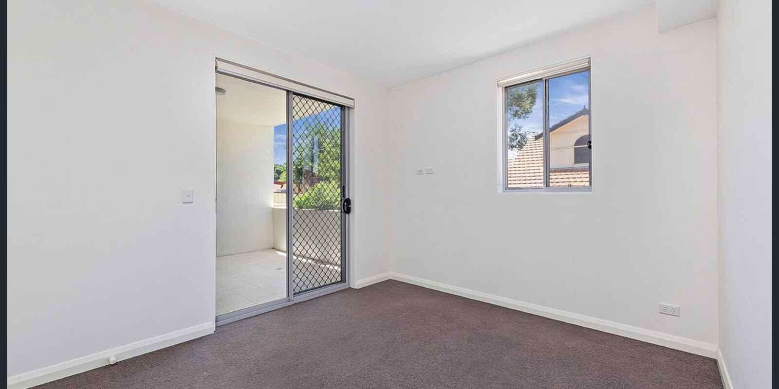 21/19 CRANE STREET Homebush