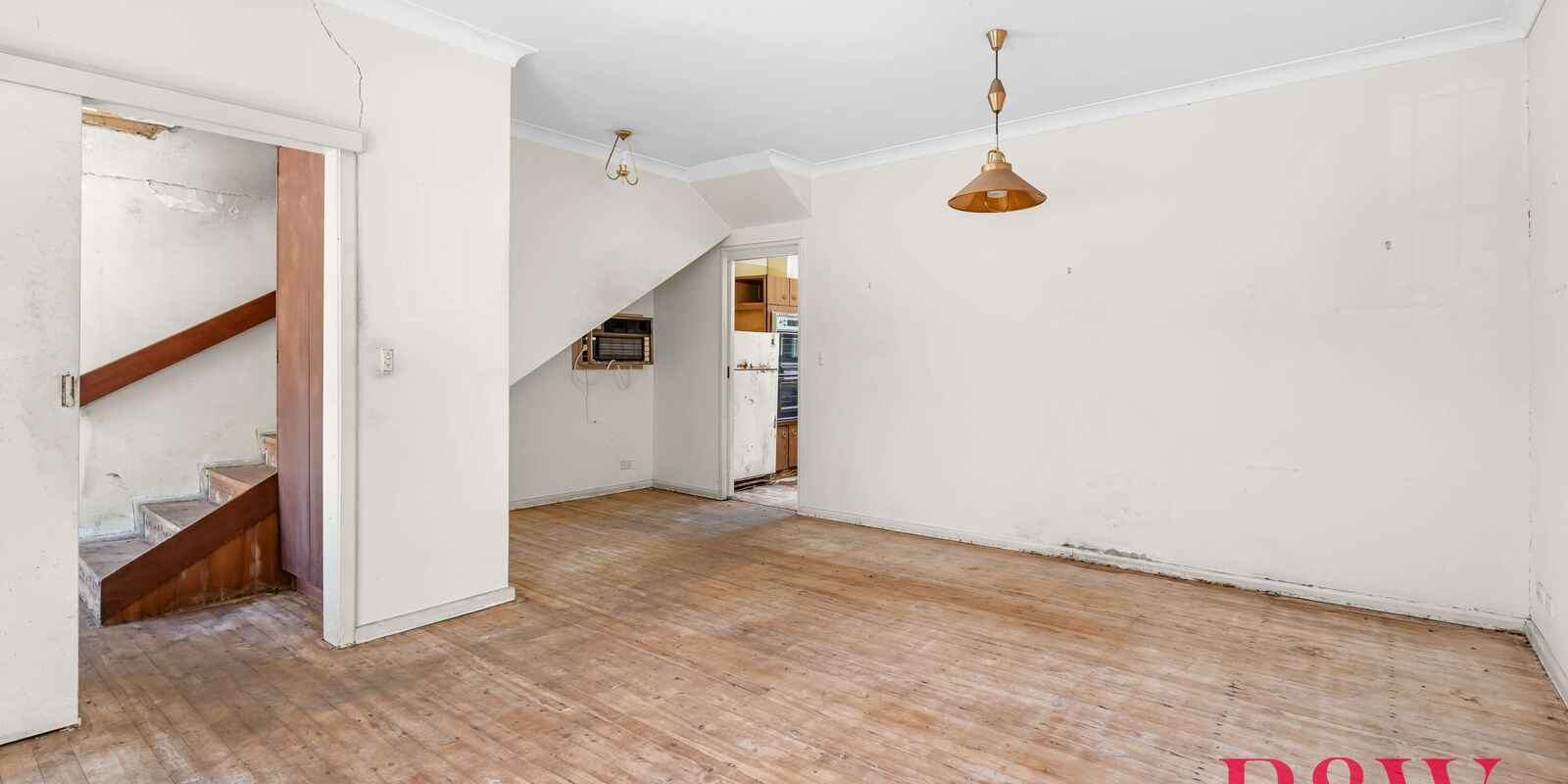 4/60a LUCAS ROAD Burwood