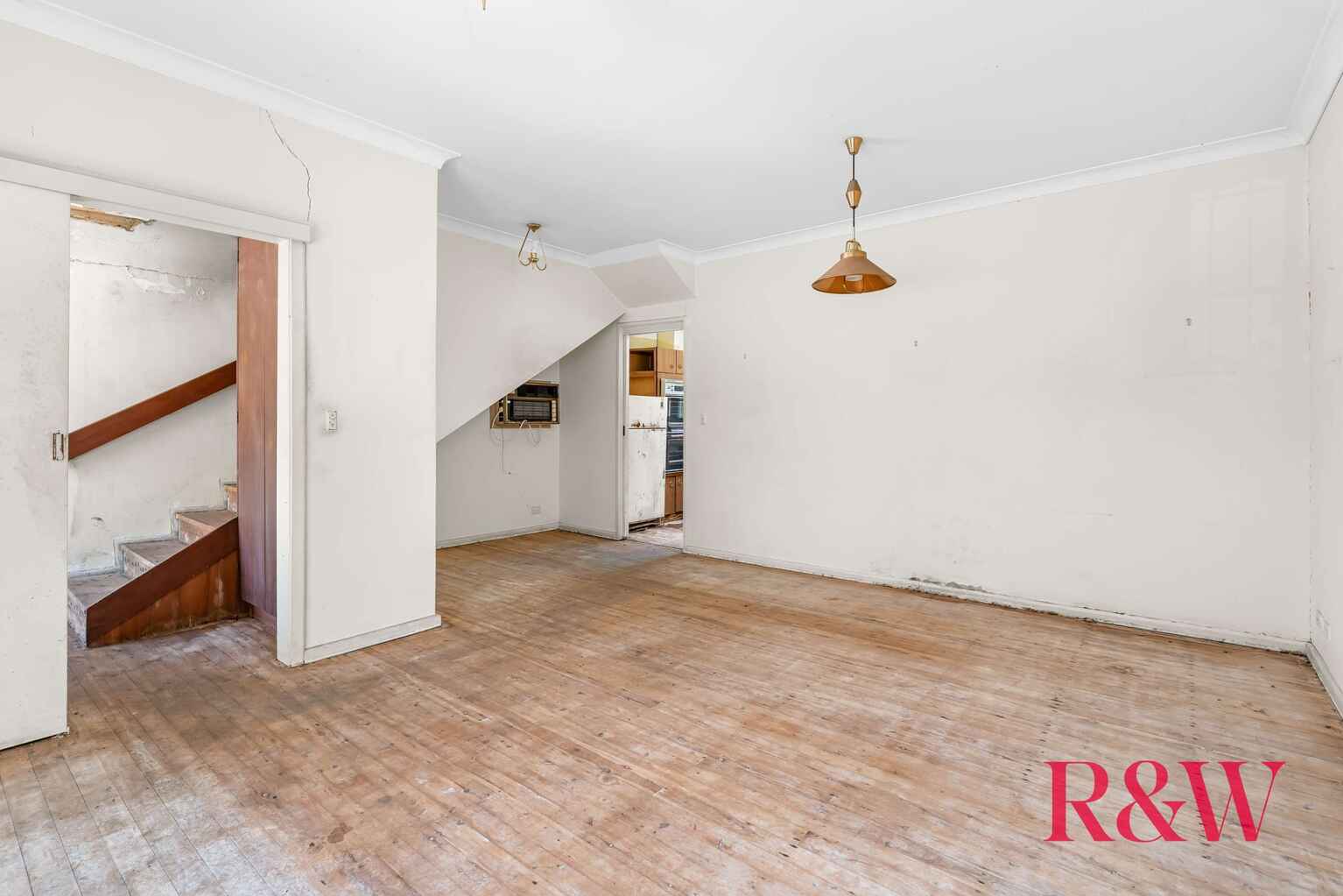 4/60a LUCAS ROAD Burwood