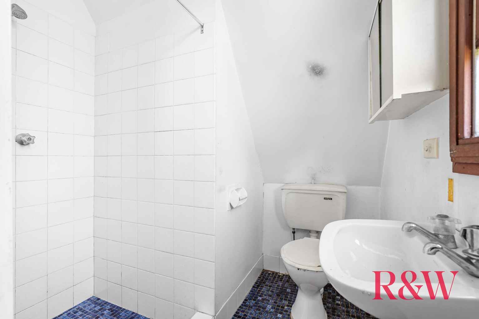 4/60a LUCAS ROAD Burwood