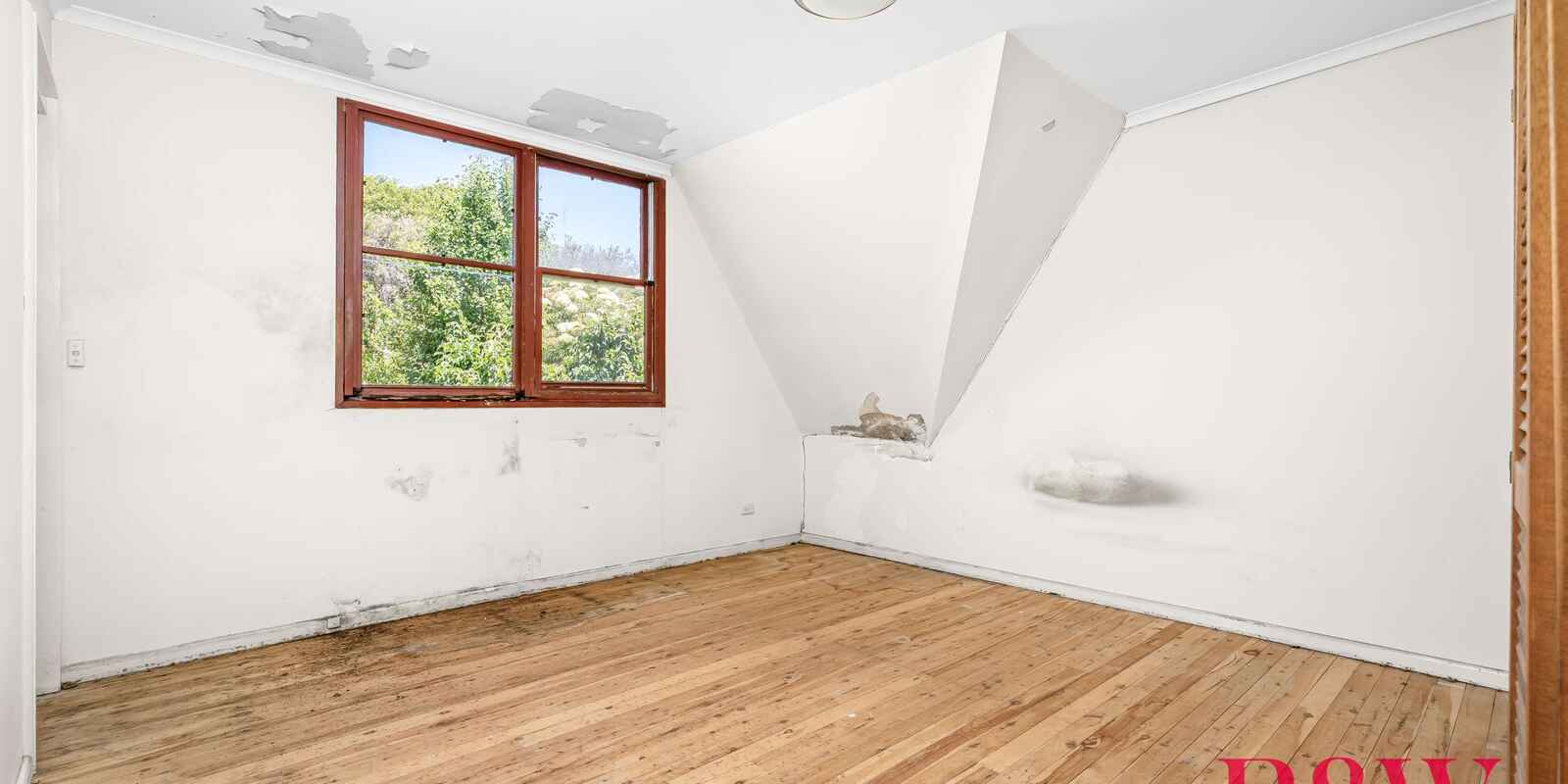 4/60a LUCAS ROAD Burwood