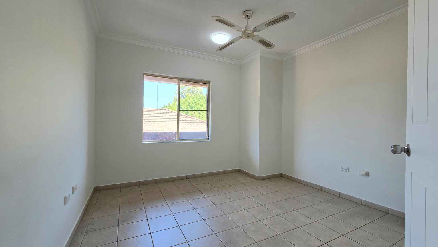 2/32-36 Burlington Road Homebush