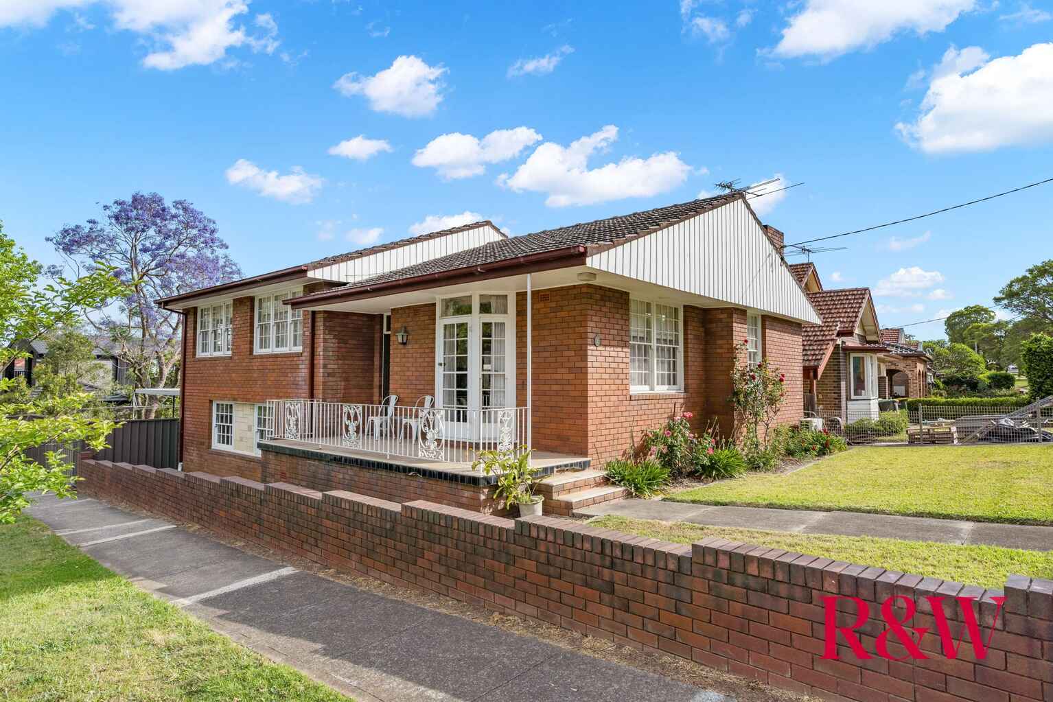 2 Myall Street Concord West