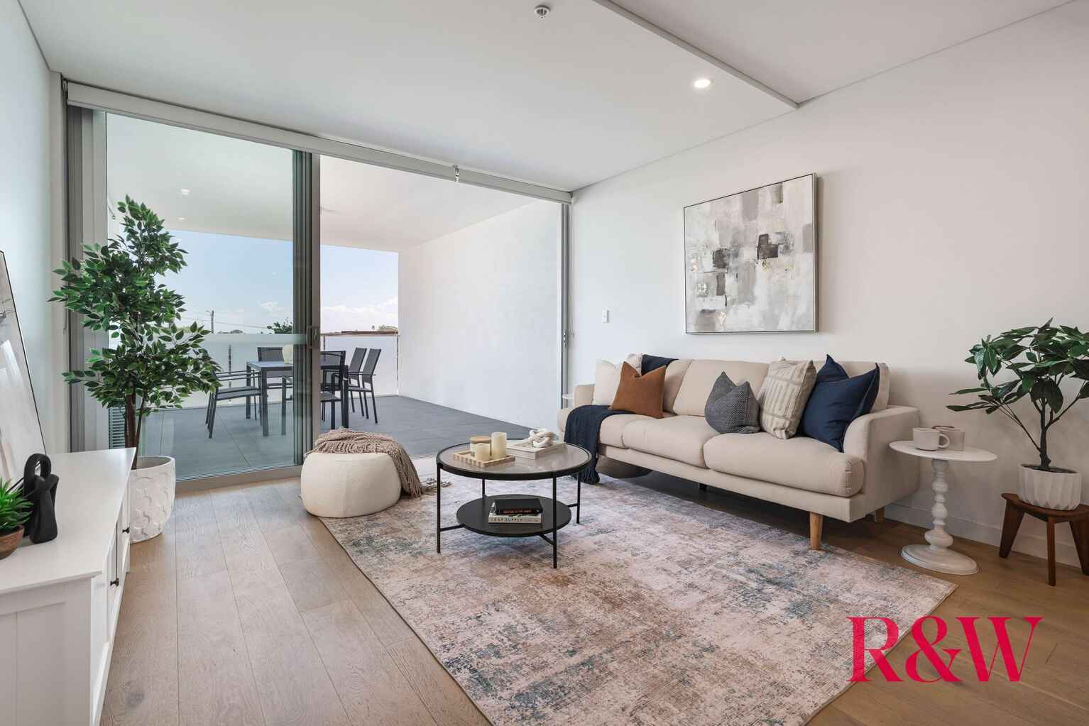 15/12 CORONATION PARADE Enfield