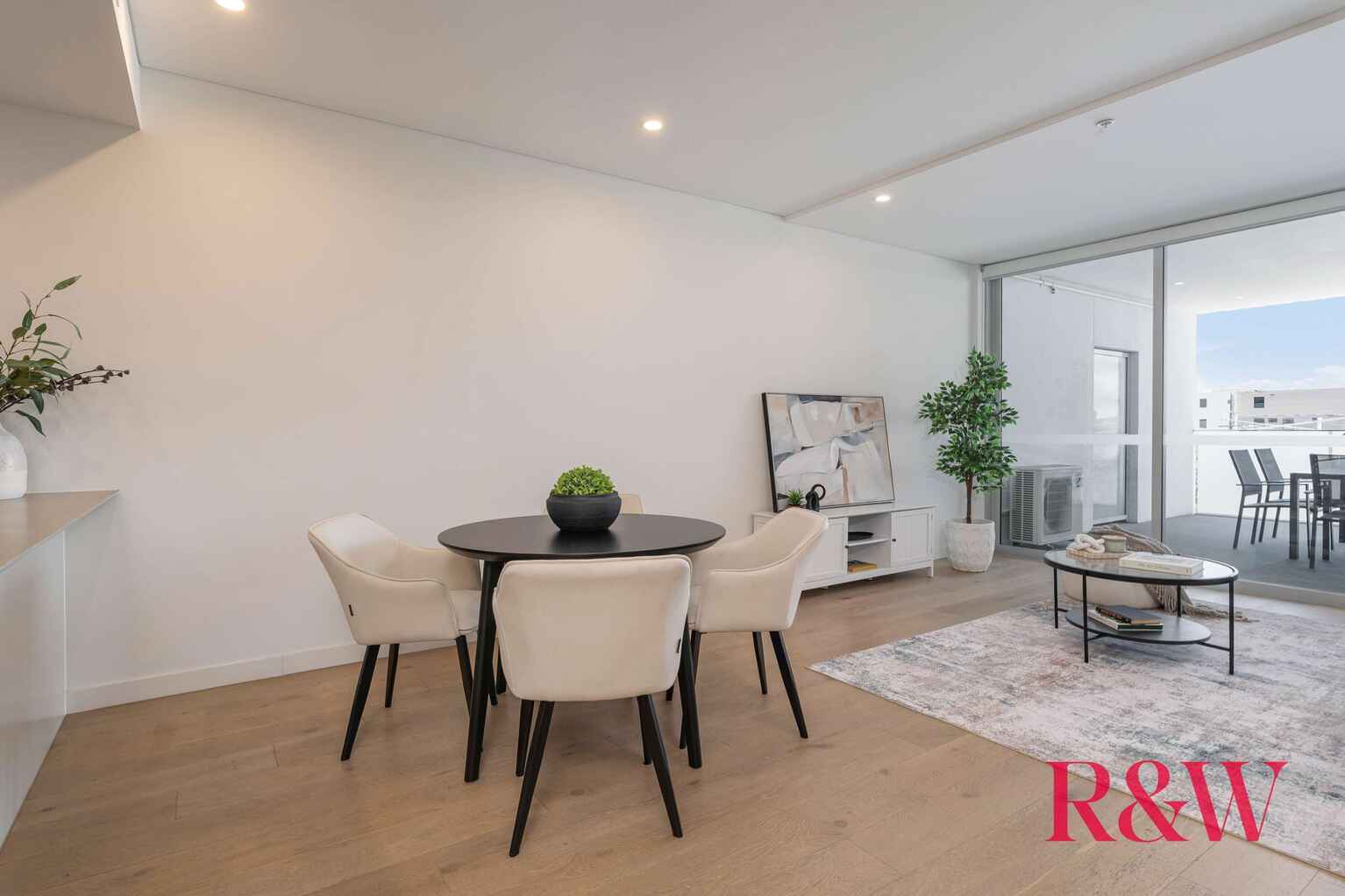 15/12 CORONATION PARADE Enfield