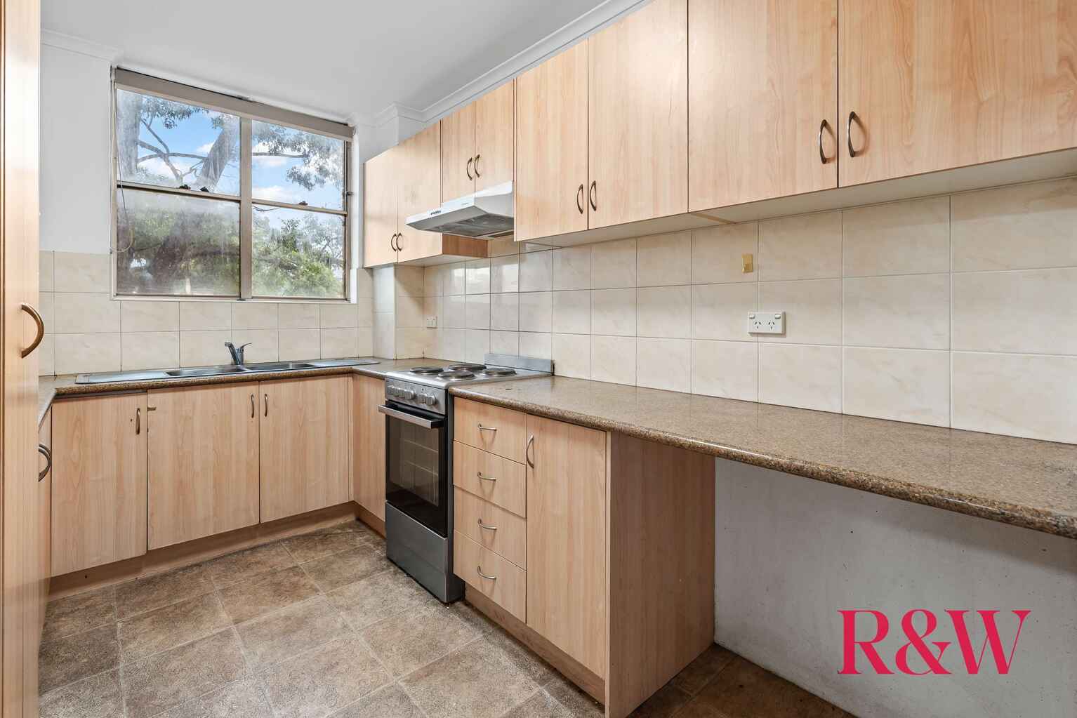 5/2 Everton Road Strathfield