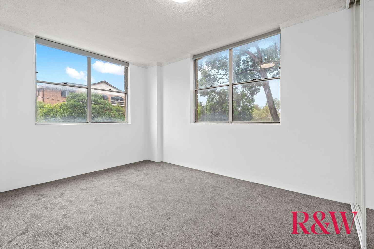 5/2 Everton Road Strathfield