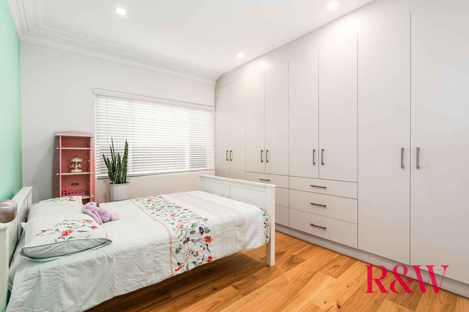 25 MERVILLE STREET Concord West 25 MERVILLE STREET Concord West