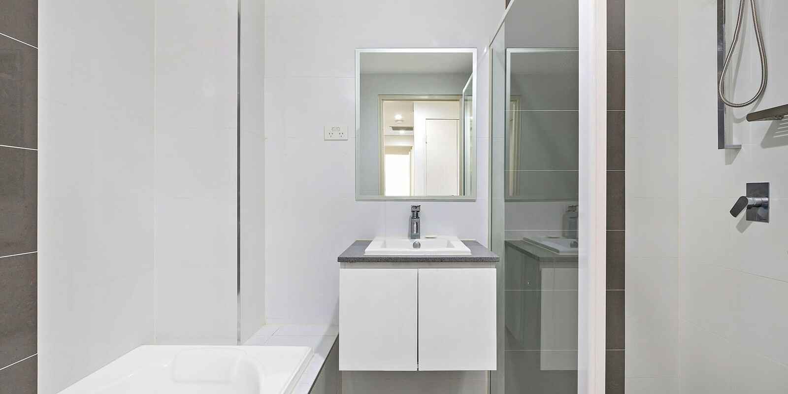 5/100 Tennyson Road Mortlake