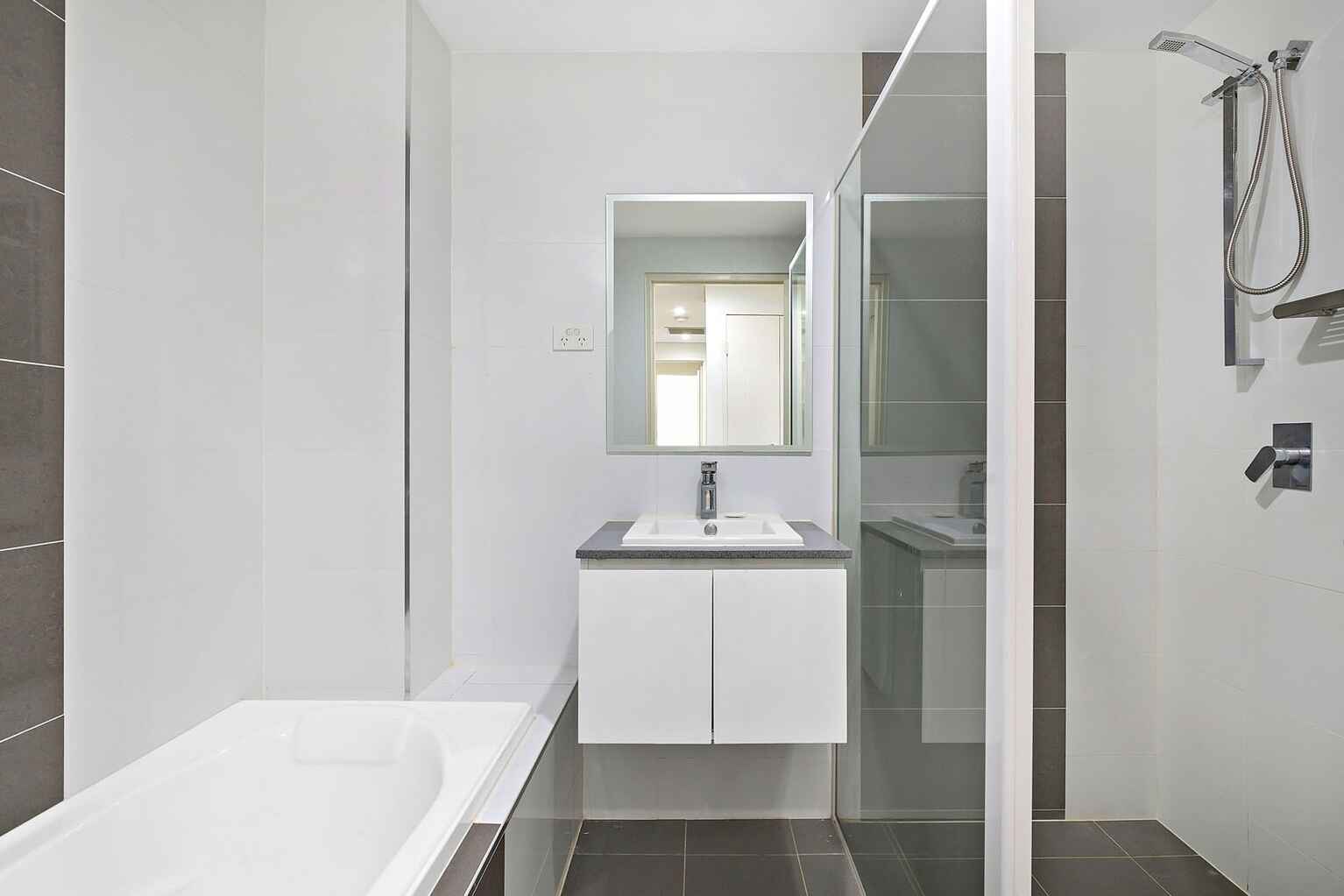 5/100 Tennyson Road Mortlake