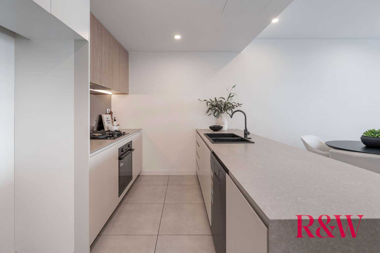 15/12 CORONATION PARADE Enfield