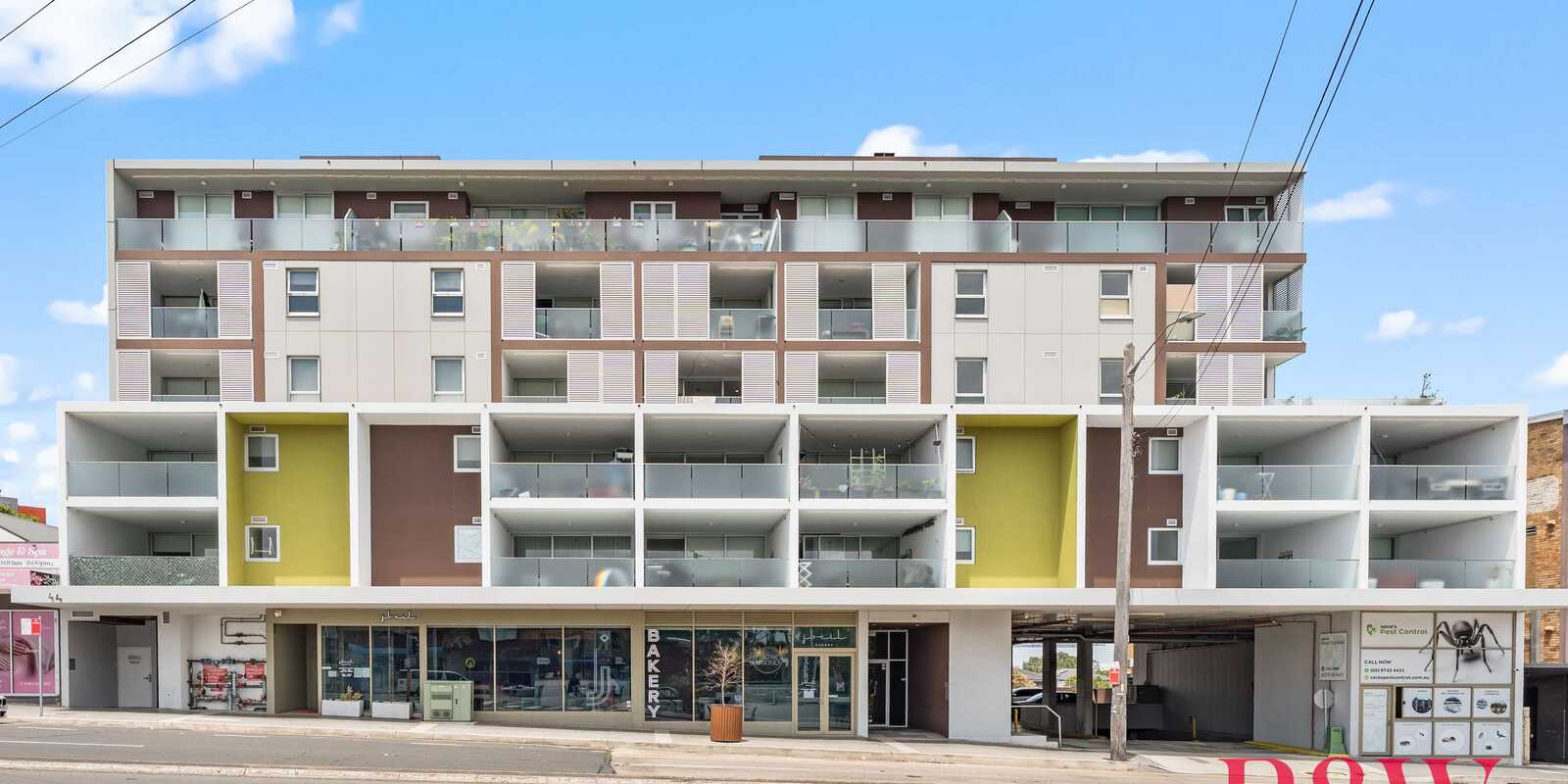 15/12 CORONATION PARADE Enfield