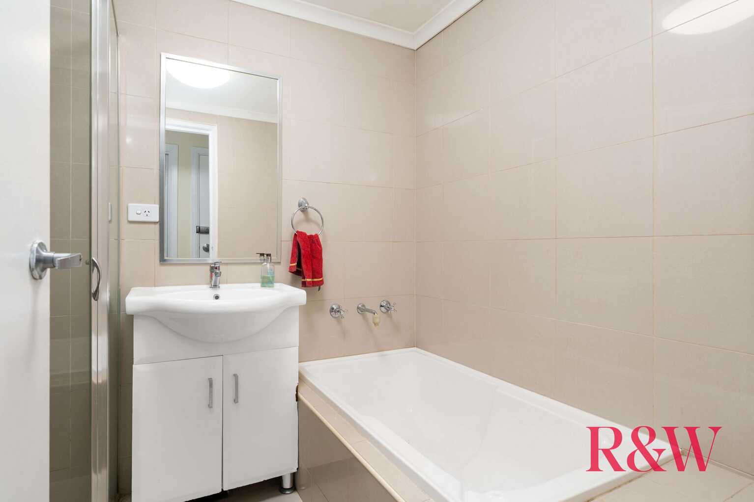 22/320A-338 Liverpool Road Enfield