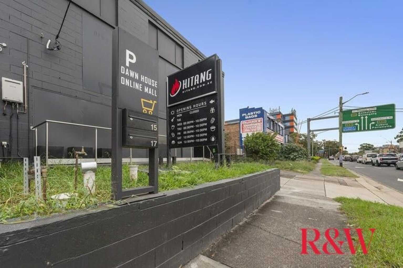 15 SILVERWATER ROAD Auburn