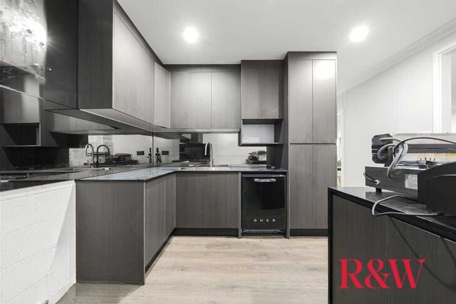 15 SILVERWATER ROAD Auburn