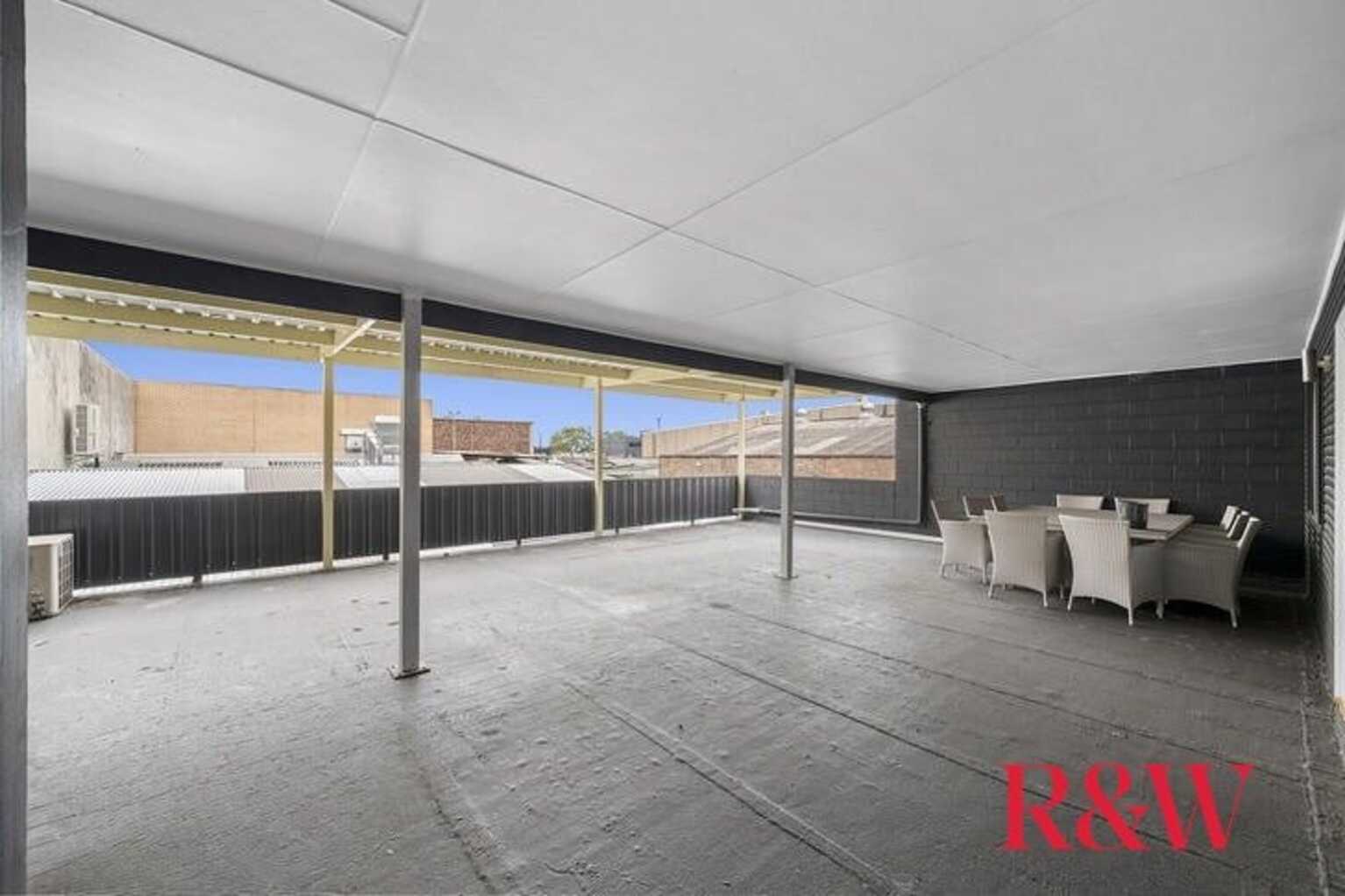 15 SILVERWATER ROAD Auburn