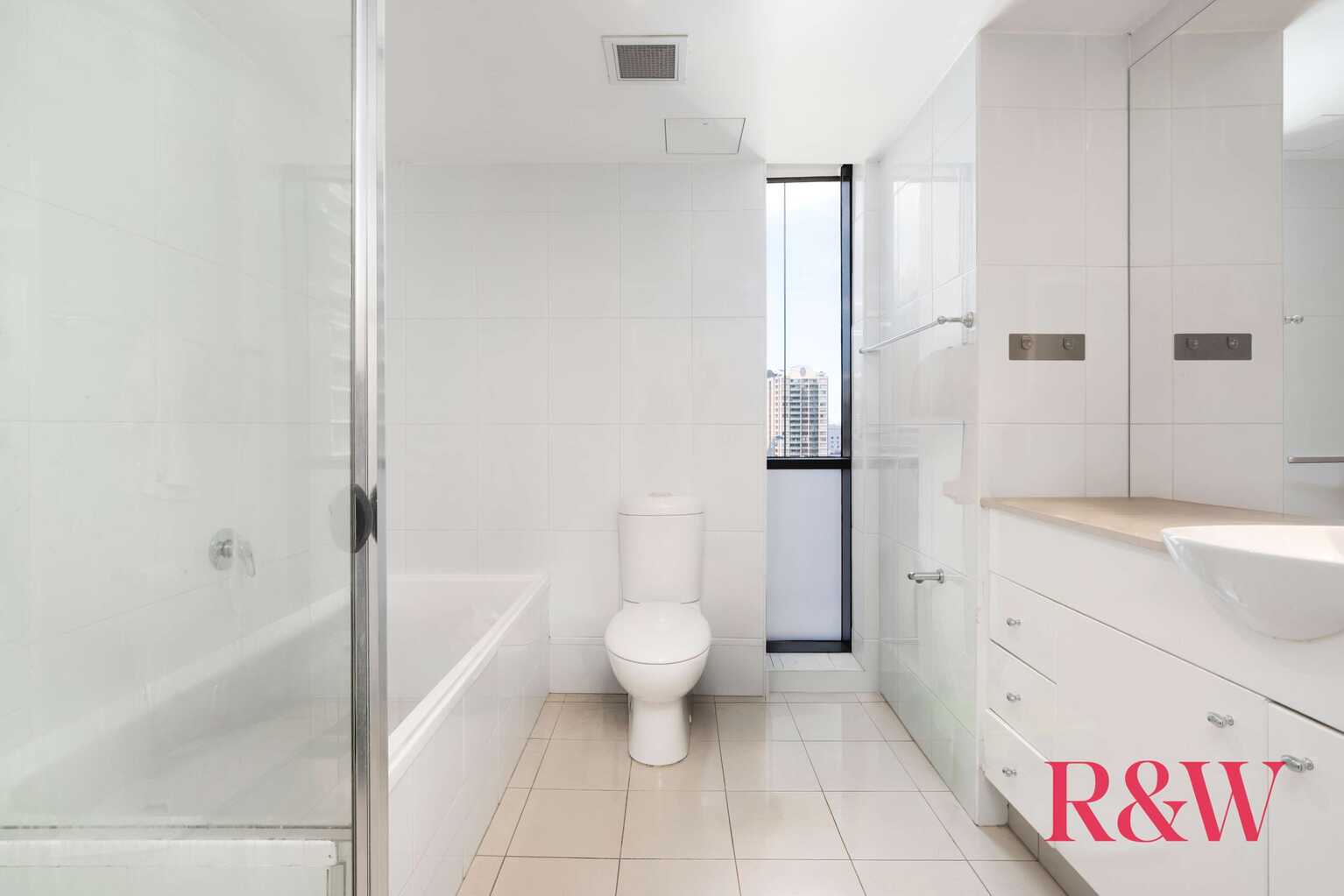 3011/91-95 LIVERPOOL STREET Sydney