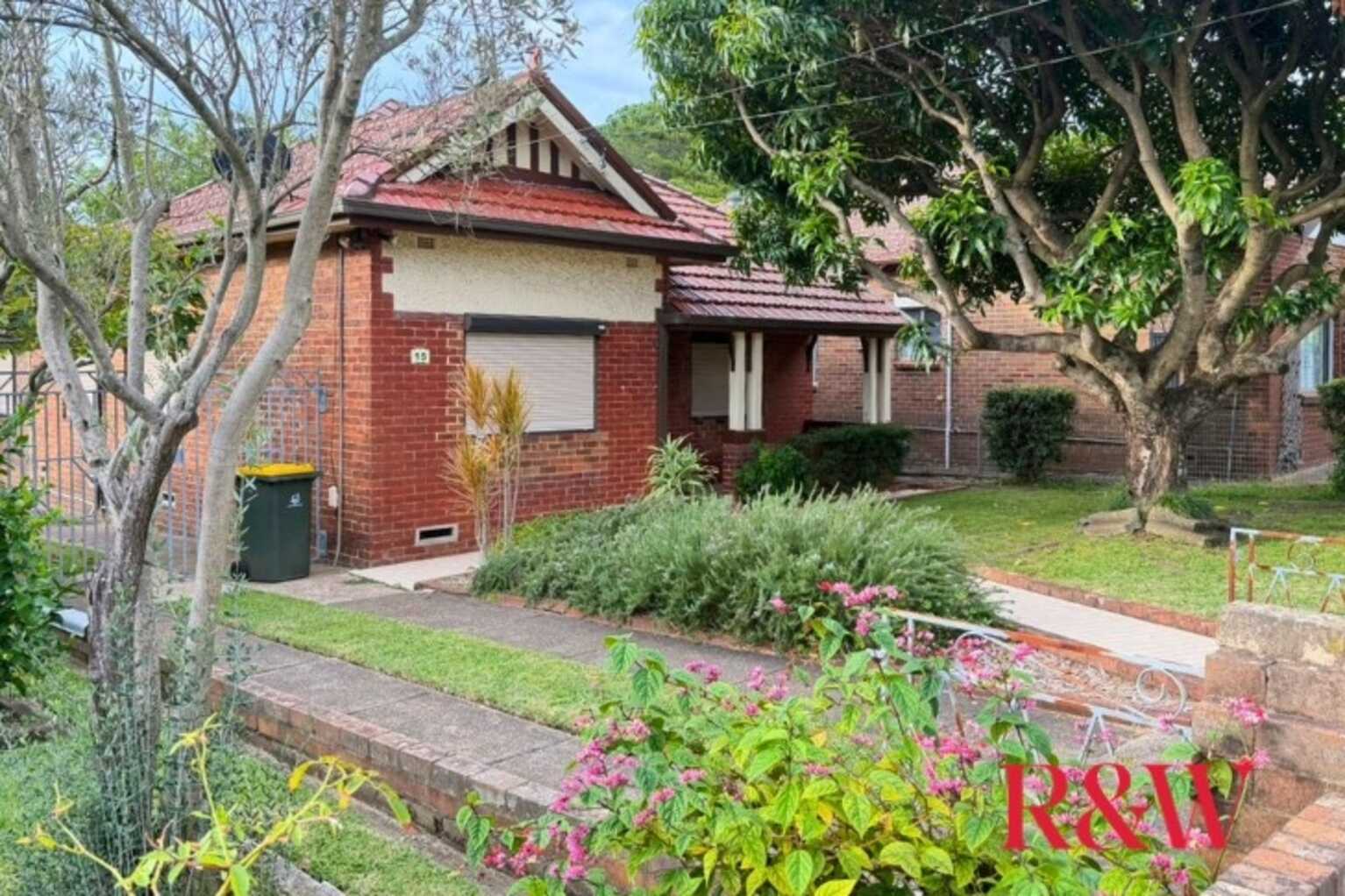 15 WARATAH STREET North Strathfield