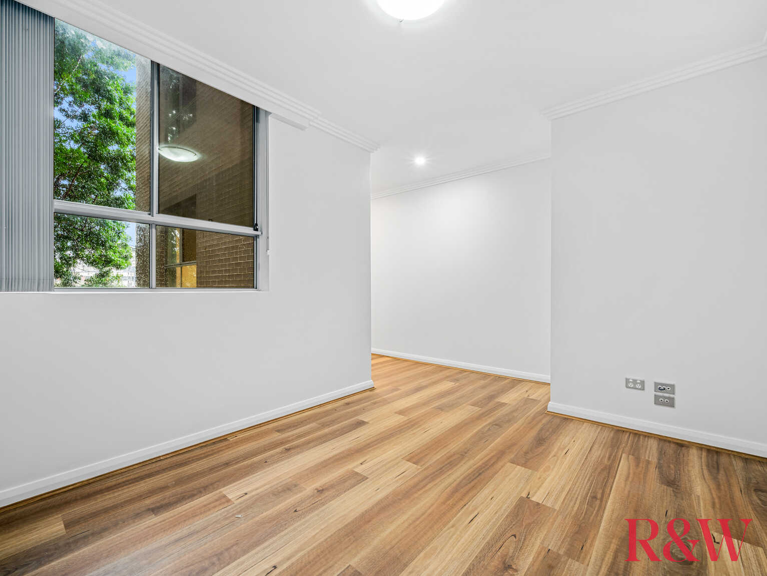 101P/81-86 Courallie Avenue Homebush West 101P/81-86 Courallie Avenue Homebush West