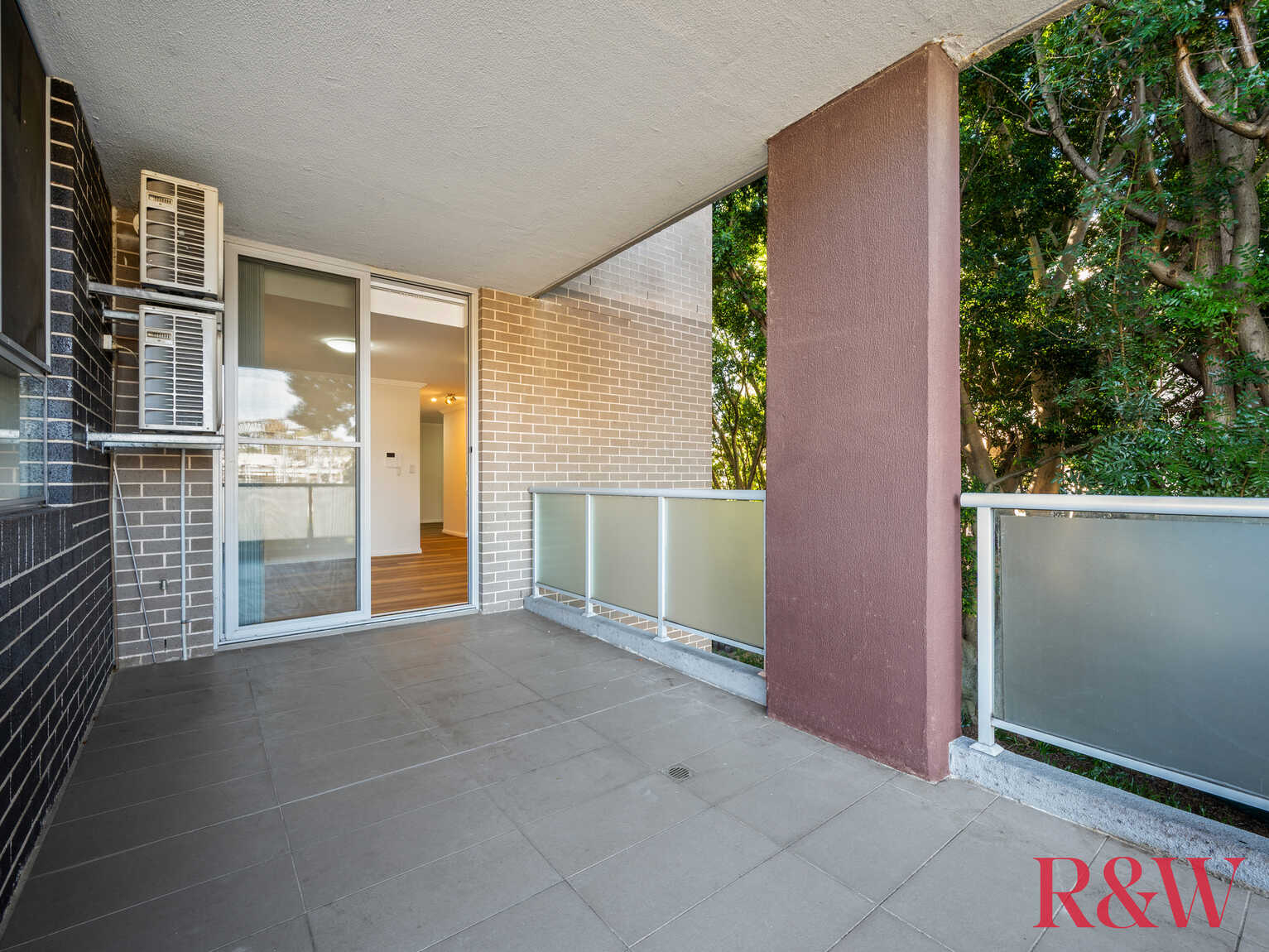 101P/81-86 Courallie Avenue Homebush West 101P/81-86 Courallie Avenue Homebush West