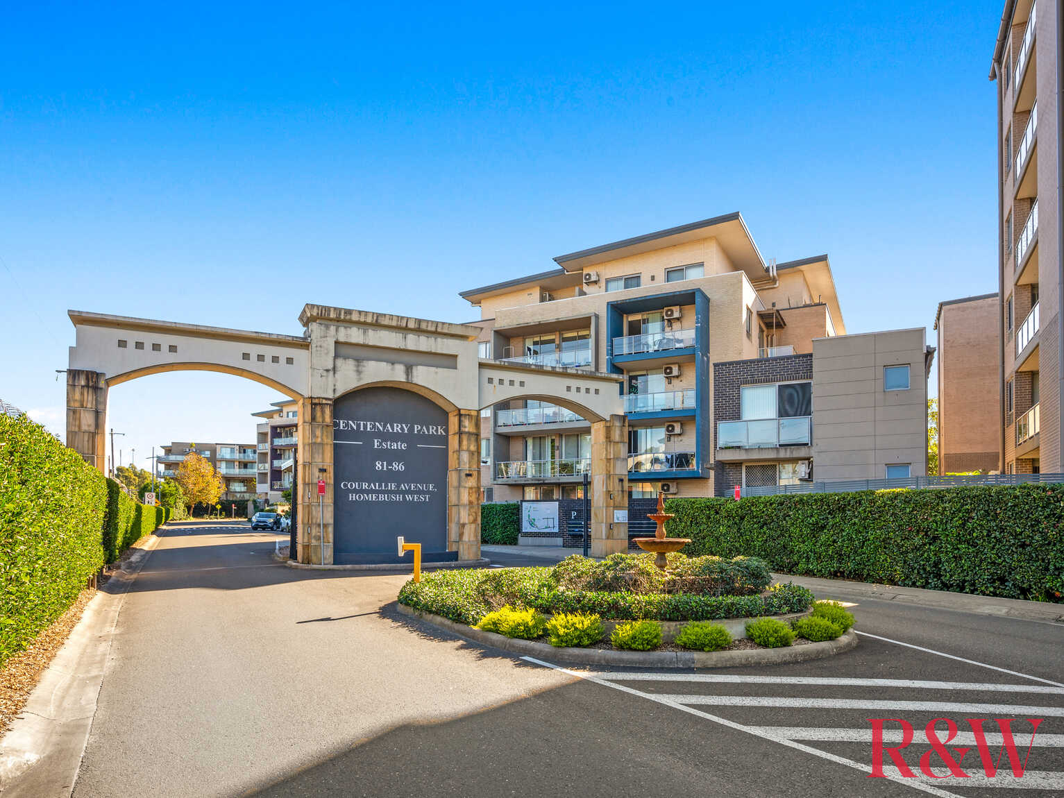 101P/81-86 Courallie Avenue Homebush West 101P/81-86 Courallie Avenue Homebush West