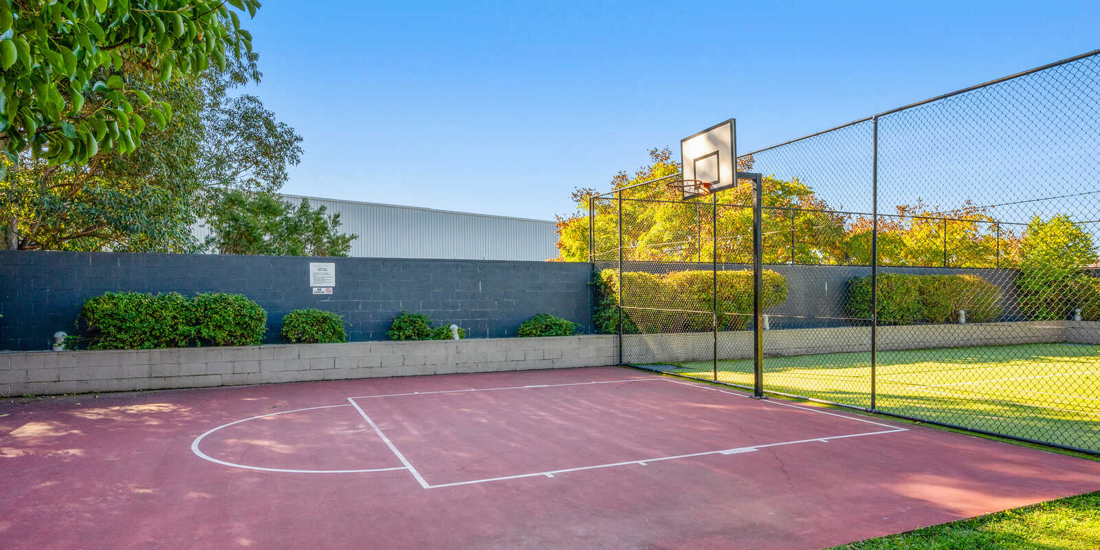 101P/81-86 Courallie Avenue Homebush West 101P/81-86 Courallie Avenue Homebush West