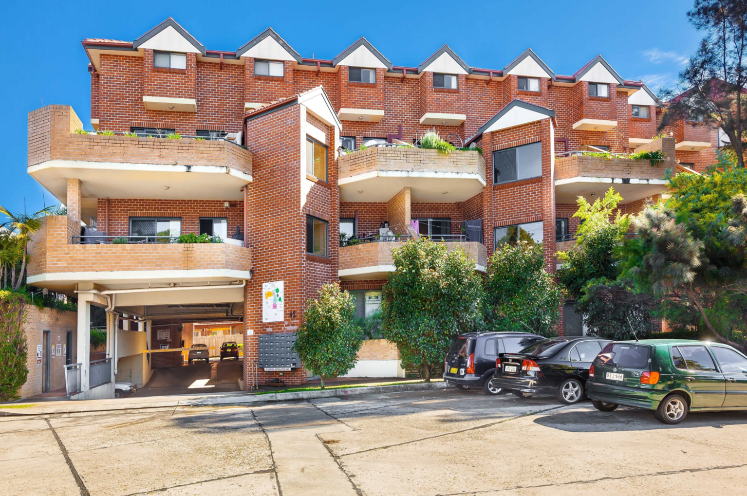 10/42 Swan Avenue Strathfield