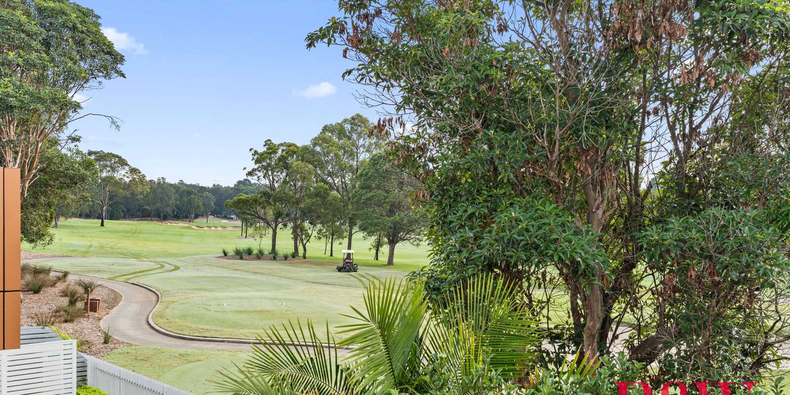 11 Fairway Circuit Strathfield