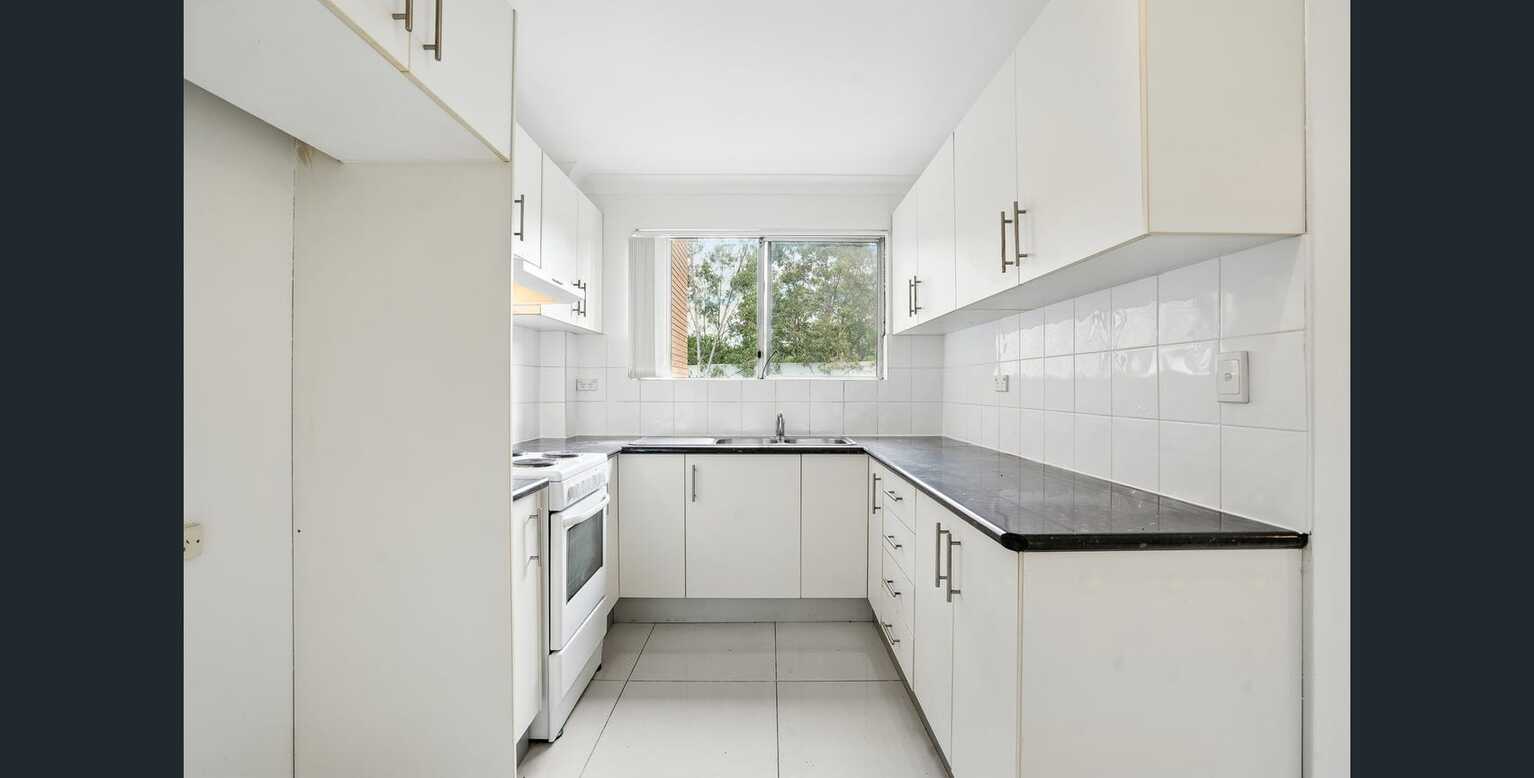 11/18 Crown Street Granville