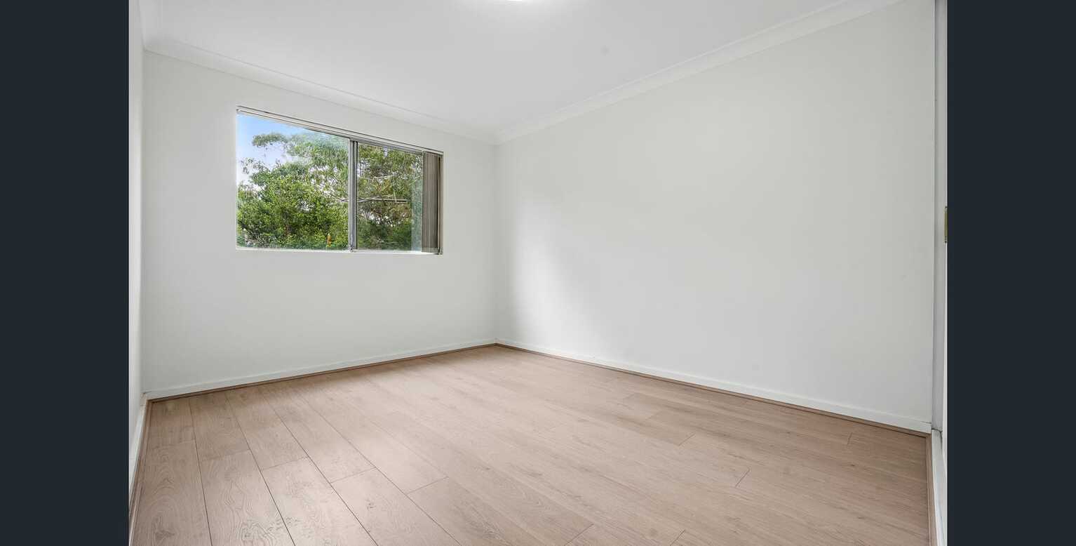 11/18 Crown Street Granville
