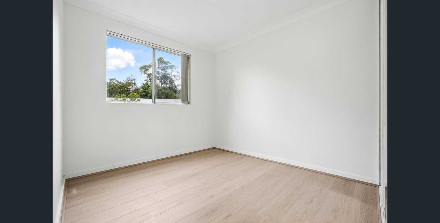 11/18 Crown Street Granville