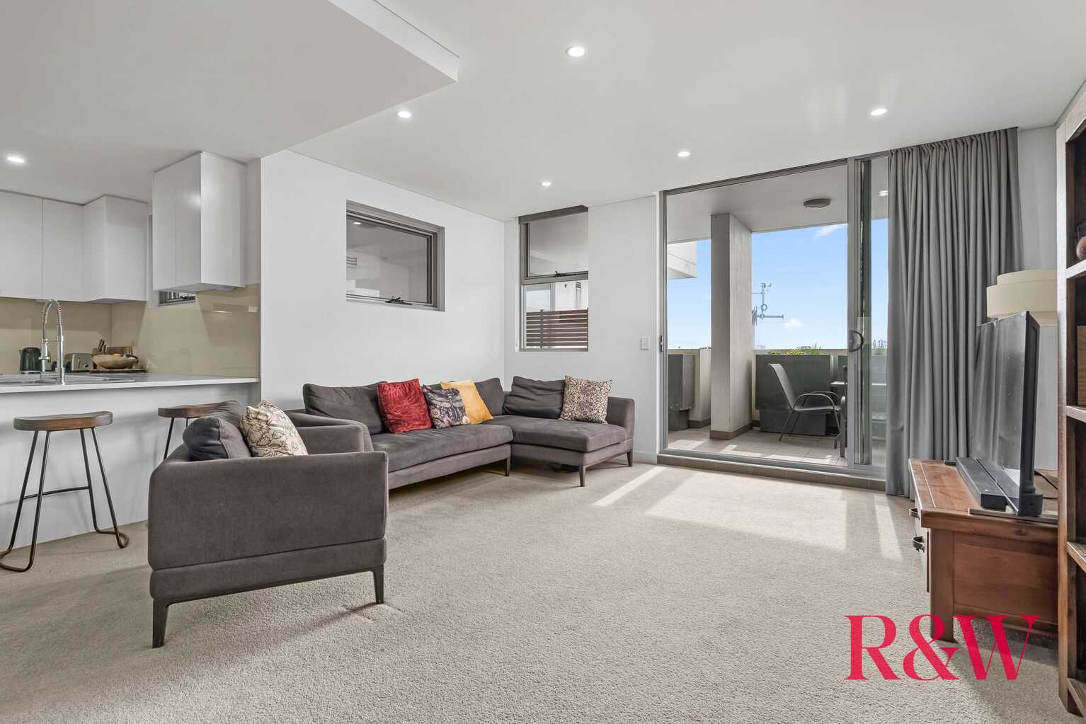 37/235 HOMEBUSH ROAD Strathfield