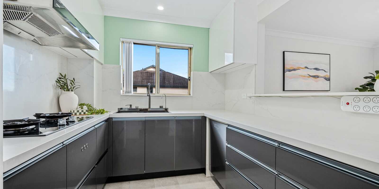 5/1 Bradley Place Liberty Grove 5/1 Bradley Place Liberty Grove