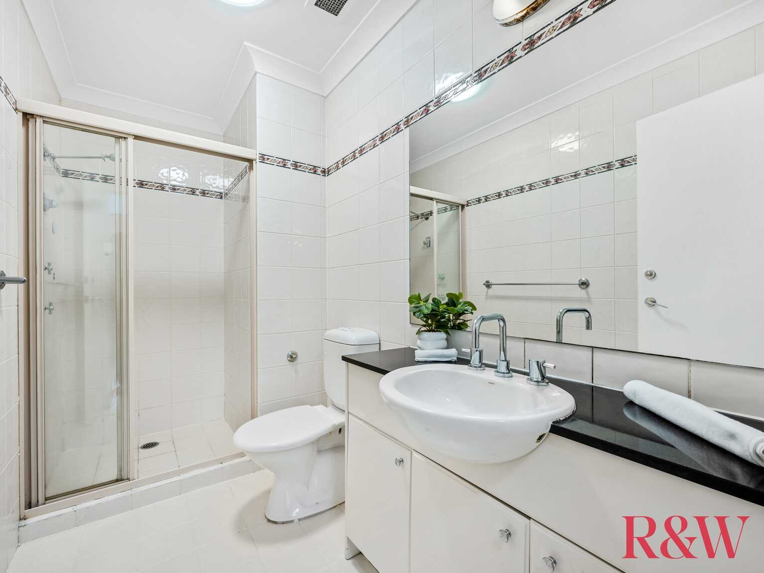 5/1 Bradley Place Liberty Grove 5/1 Bradley Place Liberty Grove