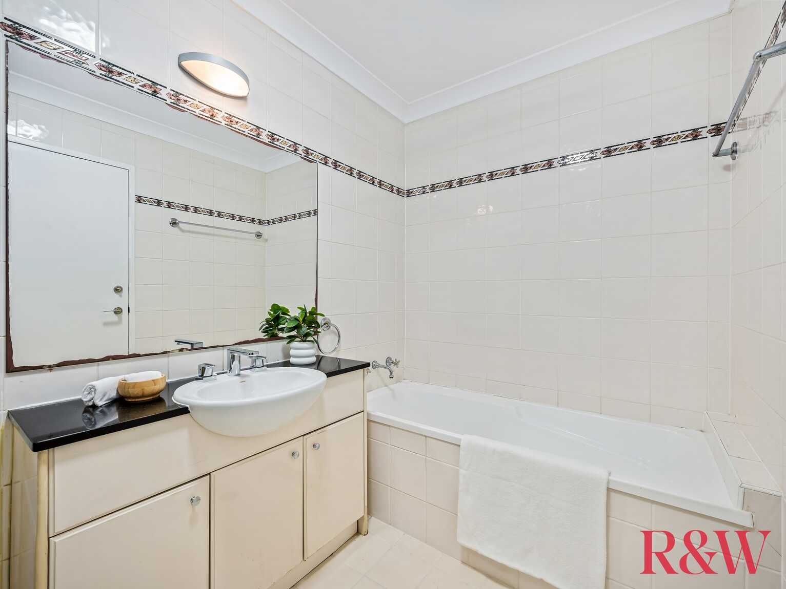 5/1 Bradley Place Liberty Grove 5/1 Bradley Place Liberty Grove